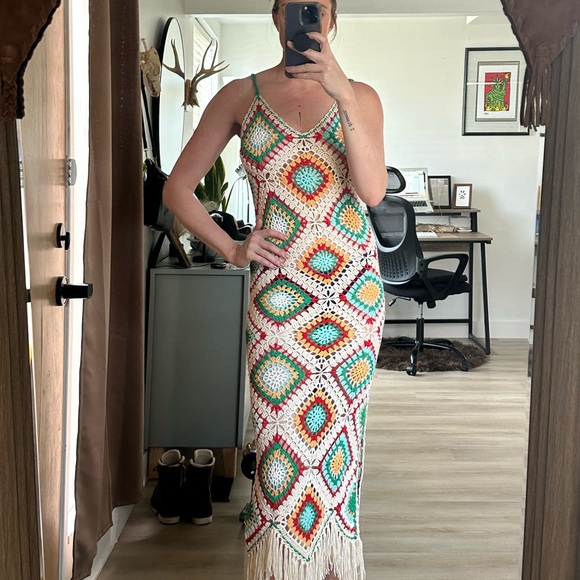 Vici Collection Beach Ready Crochet Coverup Dress. New with tags. Size L. - Picture 10 of 11